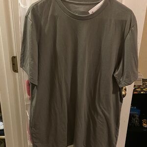 George Men's Short Sleeve Tee in Charcoal